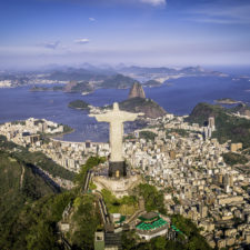 bra_riodejaneiro_shutterstock255640093_freewithcredit-jpg