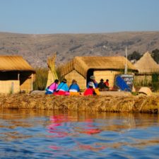 lake-titicaca-peru-llama-travel-jpg