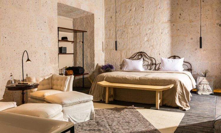 SATS Travel - South American Travel Services 